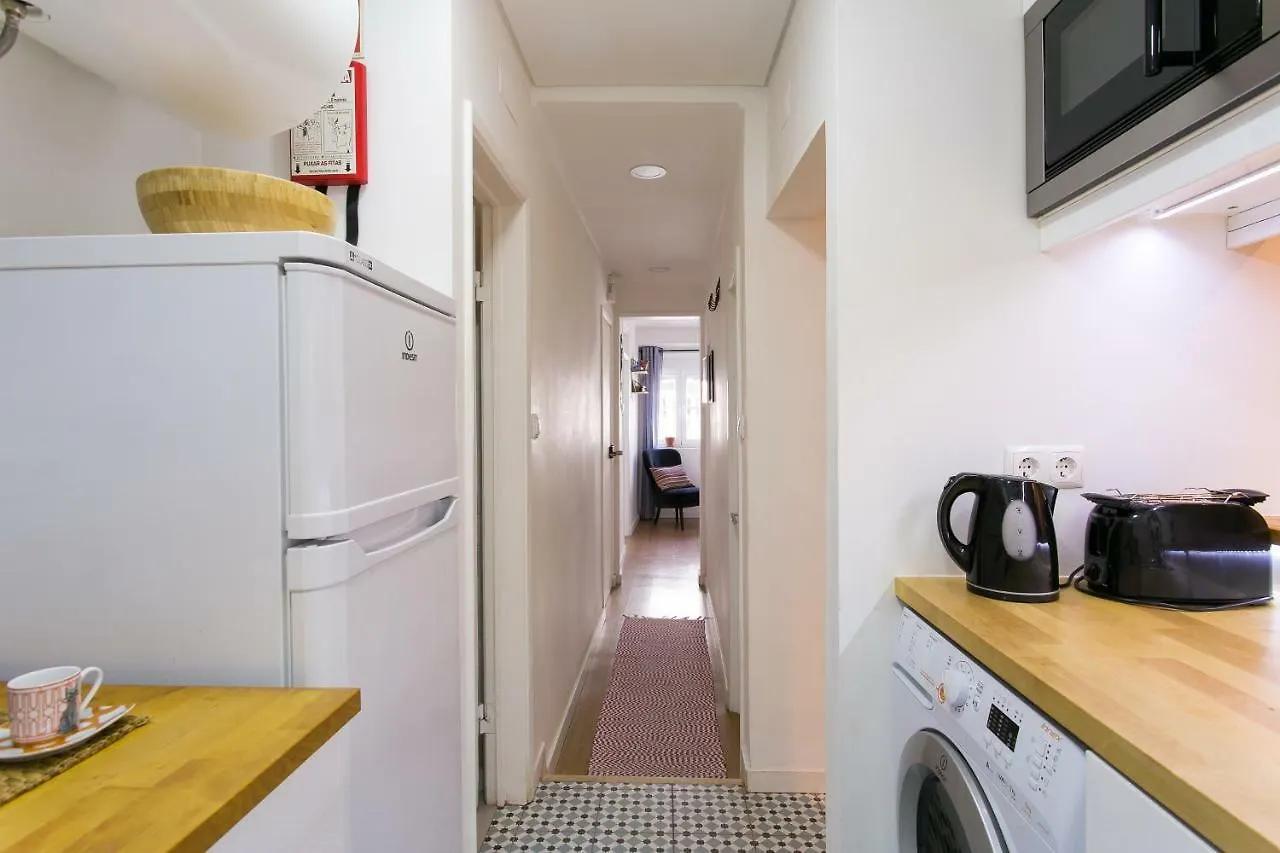 Green Street - Lovely Historic Center Apartment Lisbon