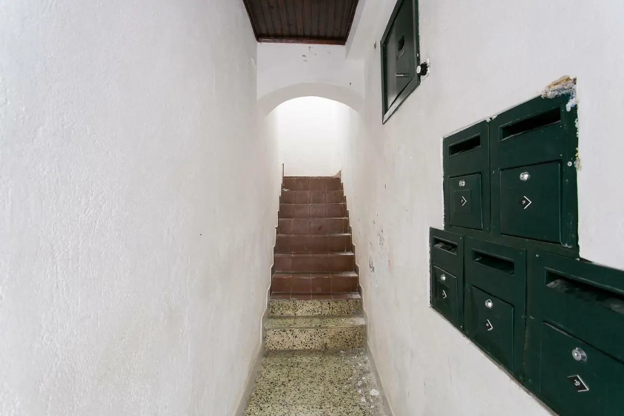 Green Street - Lovely Historic Center Apartment Lisbon